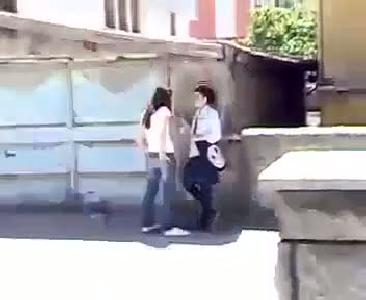 k�zlar�n kavgas�